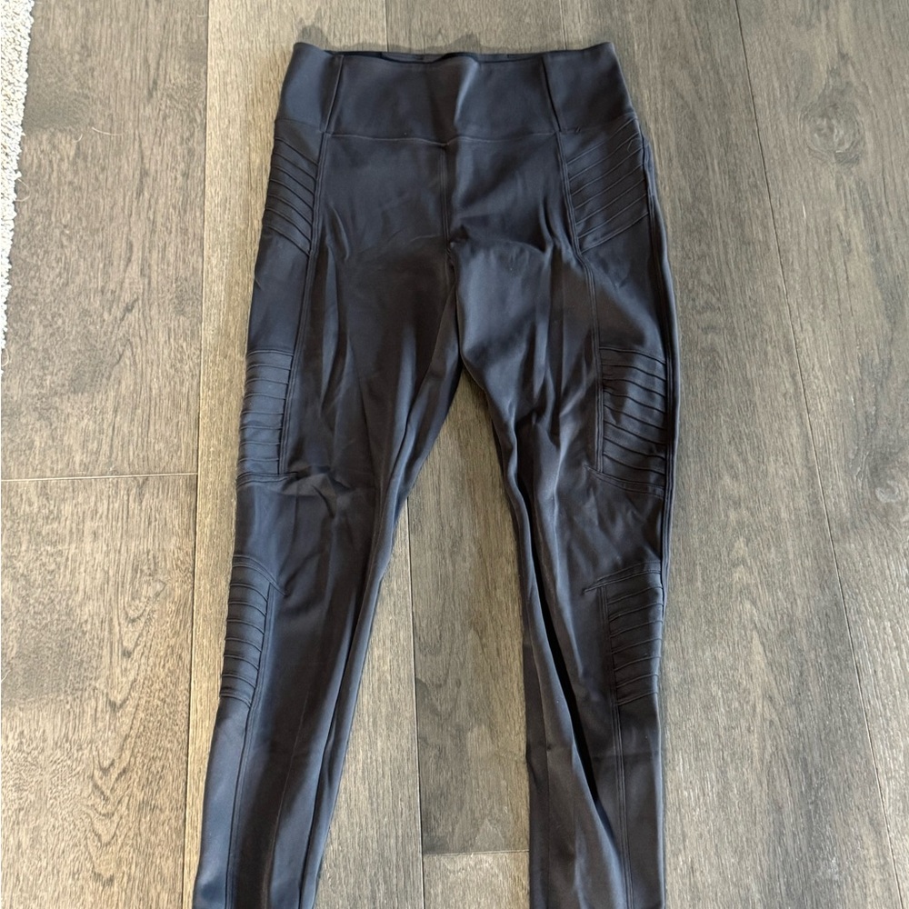 Athleta Delancey Moto Leggings with back pockets and zippered ankles